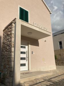 Fotografie z fotogalerie ubytování Villa Iva v destinaci Mirce