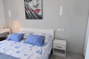Posteľ alebo postele v izbe v ubytovaní Villa NEDE 1