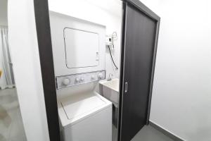 Amplio condominio ejecutivo con hermosa vista的一间浴室