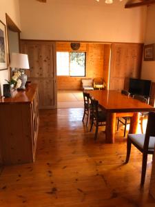 A kitchen or kitchenette at 屋久島シエスタYakushima Entire house with a wonderful view