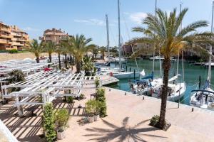 Gallery image of NEW & Modern Apartment - Marina, Sotogrande in Sotogrande