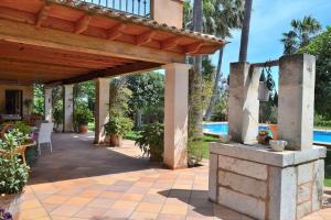 Bazén v ubytování Villa Casa Binissagar II 106 by Mallorca Charme nebo v jeho okolí