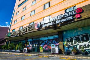 Budova, kde se hotel nachází