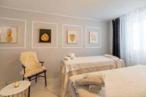 Posteľ alebo postele v izbe v ubytovaní Marena Wellness & Spa