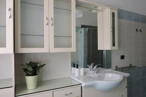 A bathroom at Cascina in Alto Piemonte / Piedmont countryhouse