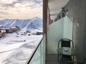 Nespecifikovaný výhled na hory nebo výhled na hory při pohledu z apartmánu