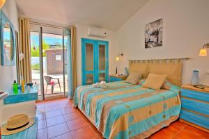 Postel nebo postele na pokoji v ubytování Villa Dela by Villa Plus + 13 fotografií
