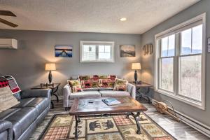 Gallery image of Updated Seven Devils Condo with Deck and Mountain View in Seven Devils