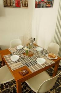 A seating area at Appartamento da Nonna Pina