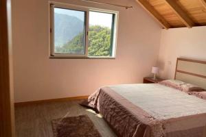 Ένα ή περισσότερα κρεβάτια σε δωμάτιο στο Zef's chalet