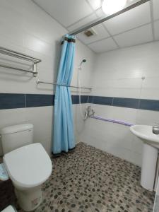 Bilik mandi di Jilufugan B&B