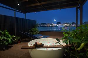 Fotografie z fotogalerie ubytování Baan Wanglang Riverside, Bangkok v destinaci Bangkok
