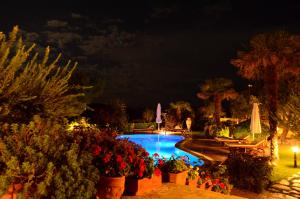 Piscina di Ada Bacchus Hotel o nelle vicinanze