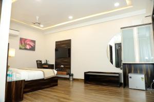 Gallery image of DD Suites Hotel in Agra