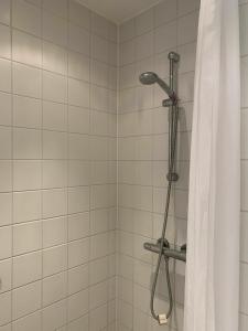 Bilik mandi di ApartmentInCopenhagen Apartment 651 +14 gambar