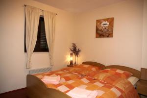 Imagen de la galería de Apartments " Happy villa ", en Splitska