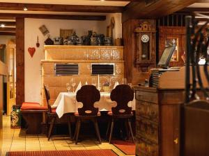 Fotografie z fotogalerie ubytování Hotel & Restaurant Gasthof Belchenblick v destinaci Münstertal