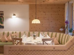 Posezení v ubytování Hotel & Restaurant Gasthof Belchenblick