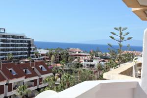Fotografie z fotogalerie ubytování Superb seaview apartment in Playa de Las Americas v destinaci Playa de las Americas