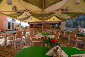 Restaurace v ubytování Angelica Hotel
