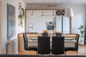 Kuchyňa alebo kuchynka v ubytovaní Apartman Tragos