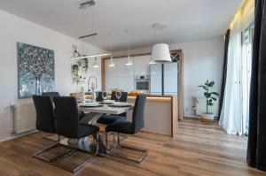 Posedenie v ubytovaní Apartman Tragos