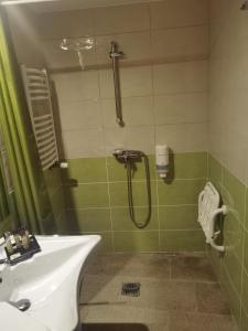 Uma casa de banho em Casa Dos Poos