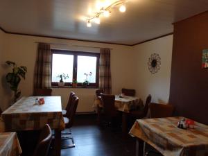Gallery image of Pension Helga in Unken