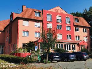 Budova, kde se hotel nachází