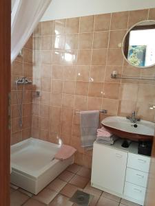 Kúpeľňa v ubytovaní Apartment Ute