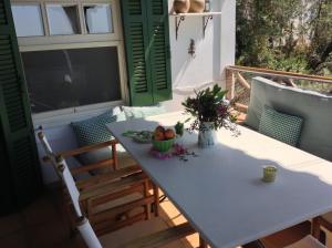 A balcony or terrace at Villa Bouboule