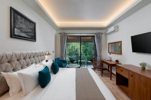 TV/trung tâm giải trí tại Moksha at Kitulgala - Rainforest Boutique Hotel