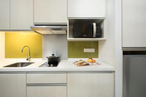 Cucina o angolo cottura di Citadines Uplands Kuching