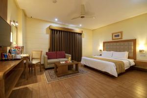 Gallery image of Hotel One Tariq Road Multan in Multan