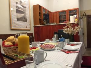 Jedlo v ubytovaní bed & breakfast alebo blízkom okolí