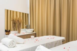 Voodi või voodid majutusasutuse MASLINICA Hedera Hotel toas