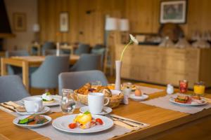 Jedzenie w hotelu lub w pobliżu