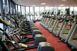 O centro de fitness e/ou as comodidades de fitness de Clayton Hotel Liffey Valley