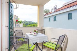 Balkón nebo terasa v ubytování Apartment Merry Center & Beach