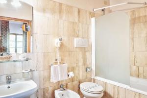 Koupelna v ubytování Hotel Borgo Casabianca