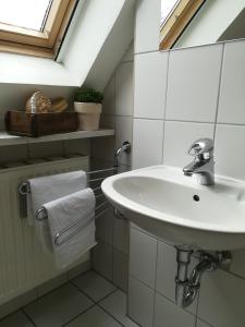 A bathroom at Ferienhof Trapp