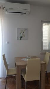 Galeriebild der Unterkunft Ruzica Apartments in Mirce
