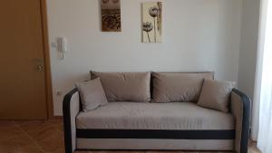 Ein Sitzbereich in der Unterkunft Ruzica Apartments