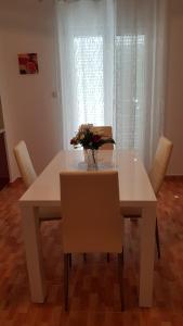 Galeriebild der Unterkunft Ruzica Apartments in Mirce