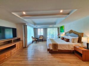 Gallery image of Sea Pearl Beach Resort in Patong Beach