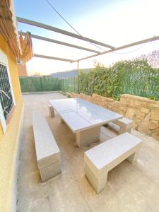 A balcony or terrace at S&H El Caprichoso