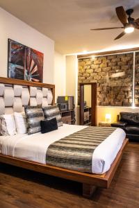 Gallery image of Hoteles ANTIGUA - SANTA LUCIA MTY in Monterrey