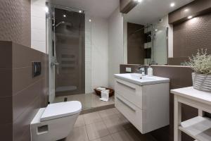 Łazienka w obiekcie apartamenty-wroc Atal Towers