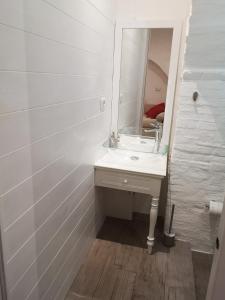 Vonios kambarys apgyvendinimo įstaigoje Dimora San Francesco