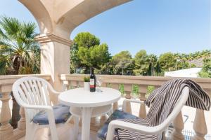 Balkón nebo terasa v ubytování Apartment Countess Attic 3-3, Sun of the Bay 3, at Alcudia Beach